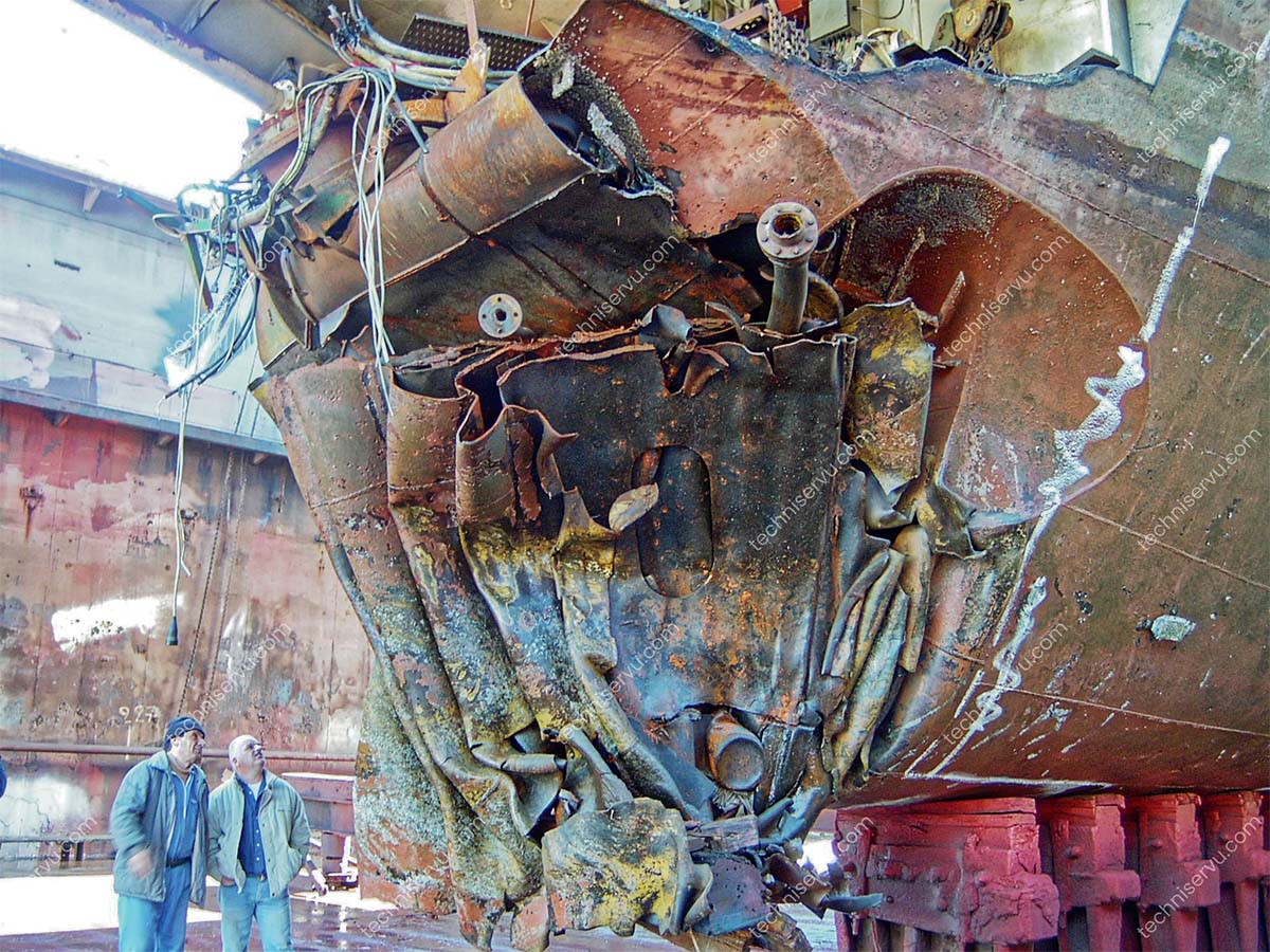 ro/ro Mykonos ship repair work by Techniservu
