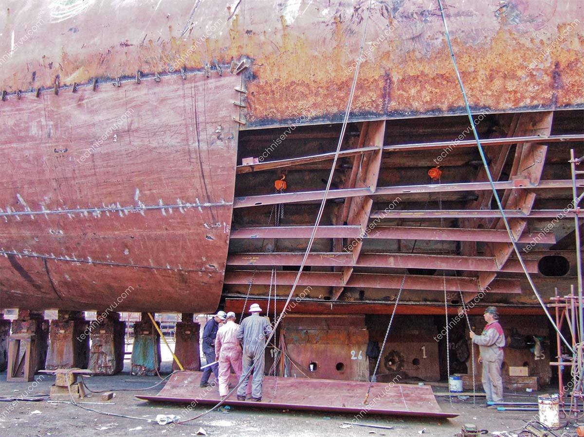 m/v Golden Wish ship repair work by Techniservu
