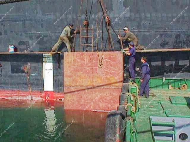 c/v ZIM Hong Kong ship repair work by Techniservu