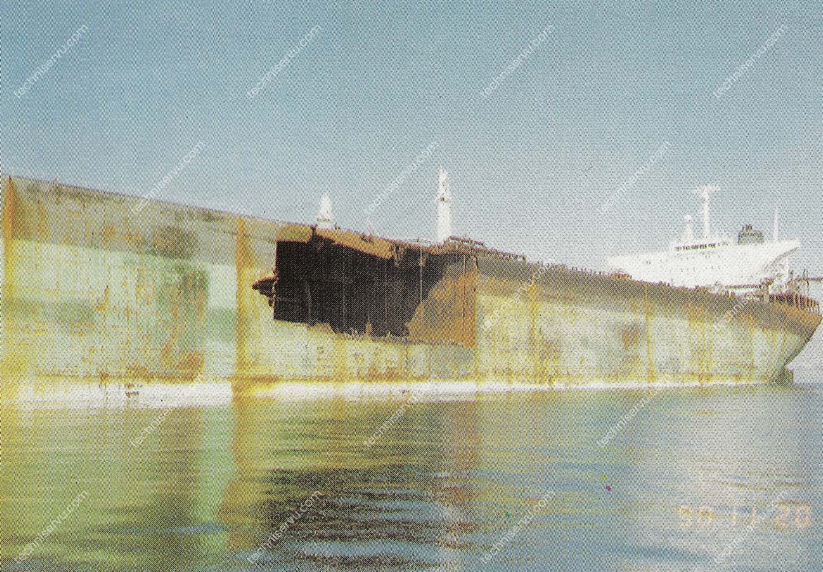 m/t Khark V ship repair work by Techniservu
